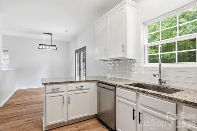 3625 Bullard Street, Charlotte, NC 28208