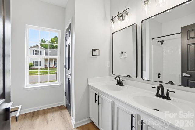3625 Bullard Street, Charlotte, NC 28208
