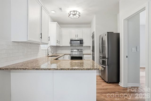 3625 Bullard Street, Charlotte, NC 28208