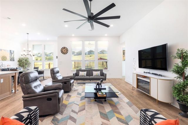 916 Willie Ranch WAY, Leander, TX 78641