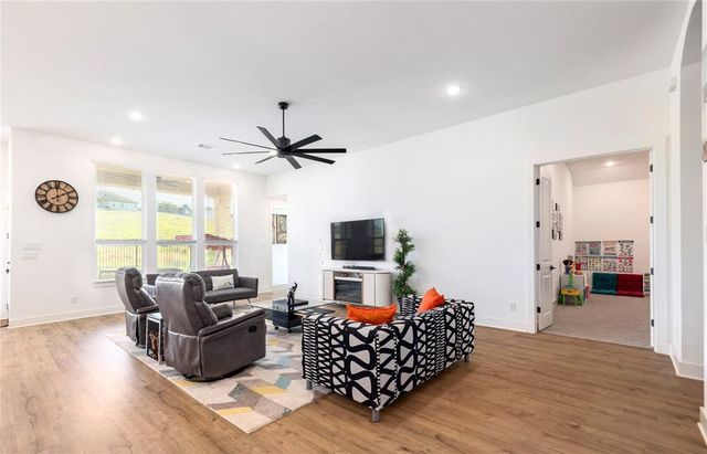 916 Willie Ranch WAY, Leander, TX 78641