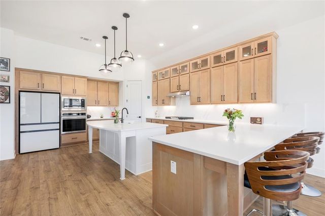 916 Willie Ranch WAY, Leander, TX 78641