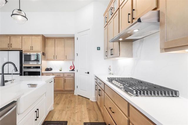 916 Willie Ranch WAY, Leander, TX 78641