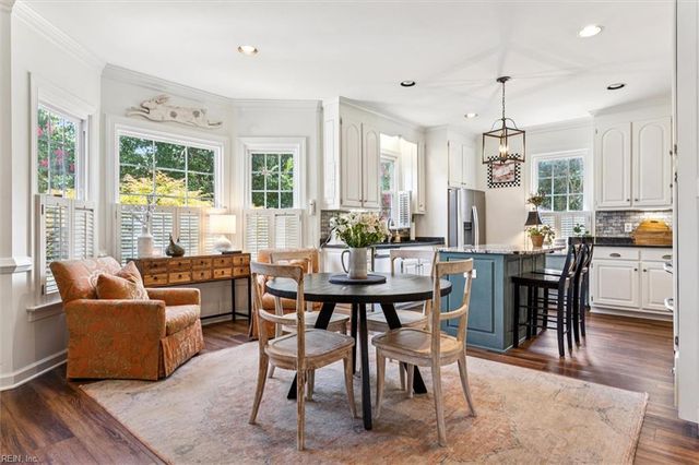 4 Canter CT, Newport News, VA 23602