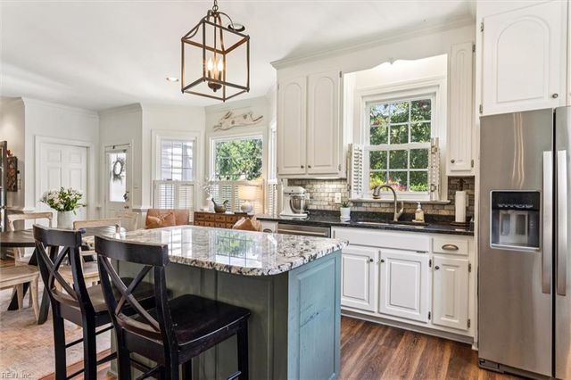 4 Canter CT, Newport News, VA 23602