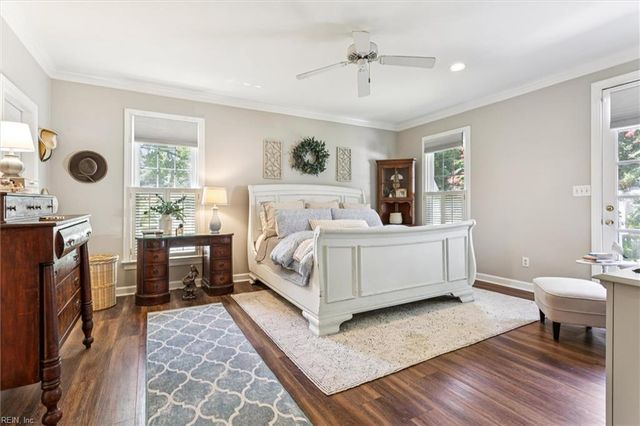 4 Canter CT, Newport News, VA 23602