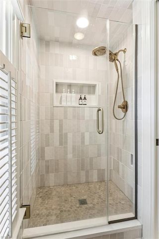 4 Canter CT, Newport News, VA 23602