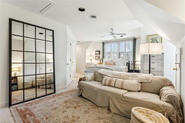 4 Canter CT, Newport News, VA 23602