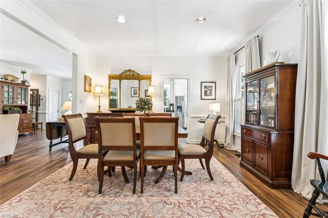 4 Canter CT, Newport News, VA 23602