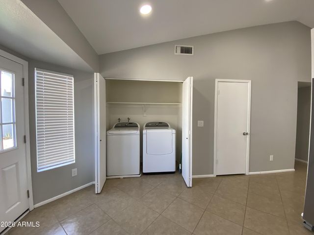 1055 N RECKER Road 1196, Mesa, AZ 85205