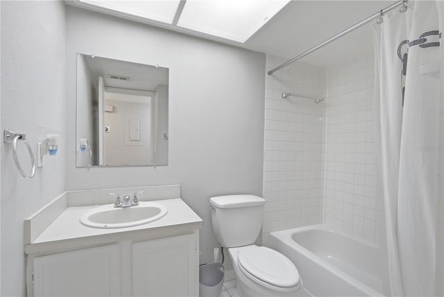 4889 PURITAN CIRCLE 2302, Tampa, FL 33617