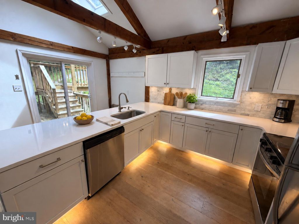 170 MARY HILL RD, Phoenixville, PA 19460