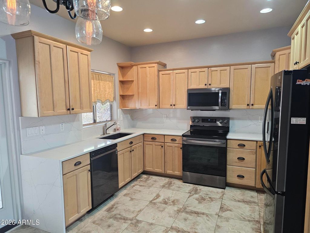 Image 14 of property listing at 830 W AMERICA Street, Wickenburg, AZ 85390