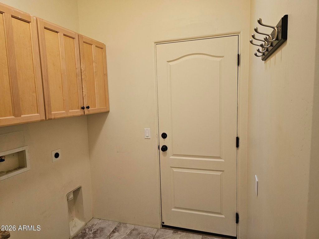 Image 27 of property listing at 830 W AMERICA Street, Wickenburg, AZ 85390