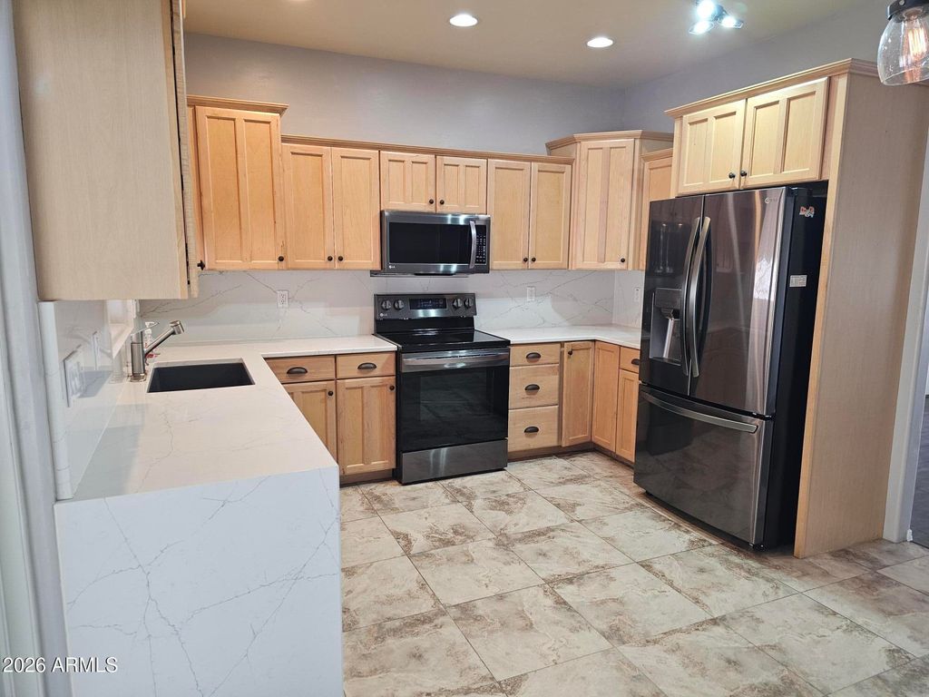 Image 3 of property listing at 830 W AMERICA Street, Wickenburg, AZ 85390