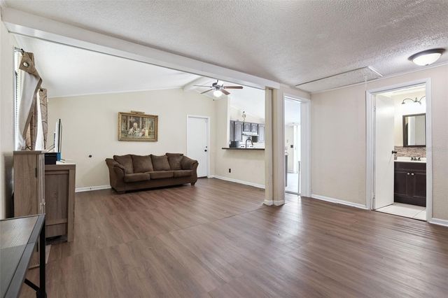 25 W THRUSH STREET, Apopka, FL 32712