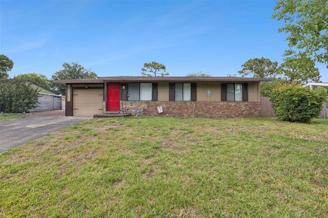 25 W THRUSH STREET, Apopka, FL 32712