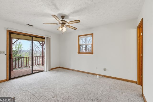 143 Copperhead Road, Cornelia, GA 30531