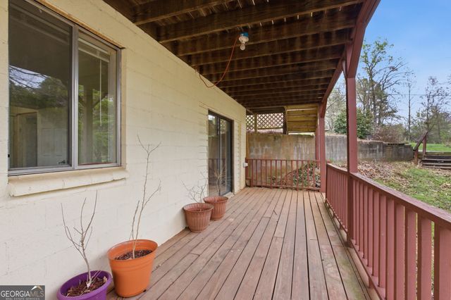 143 Copperhead Road, Cornelia, GA 30531