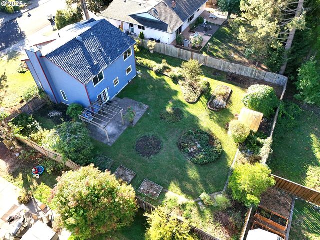 3205 Sw 180TH Pl, Beaverton, OR 97003