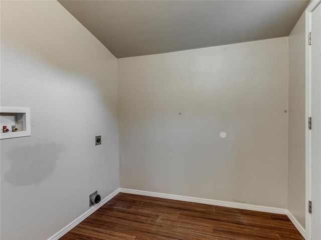 10303 Saint Patrick Drive, Midwest City, OK 73130