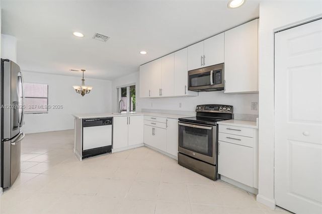 6188 Azalea Cir, West Palm Beach, FL 33415