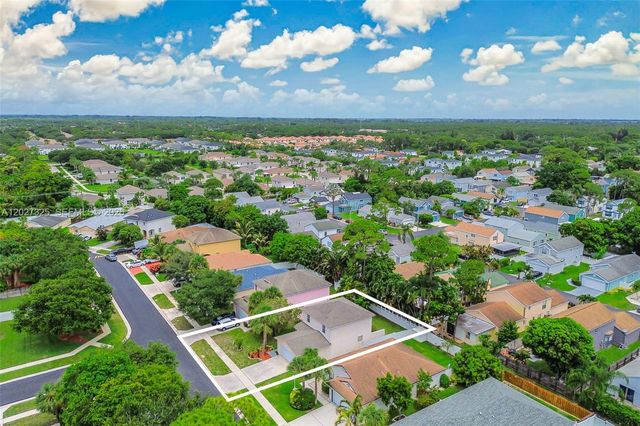 6188 Azalea Cir, West Palm Beach, FL 33415