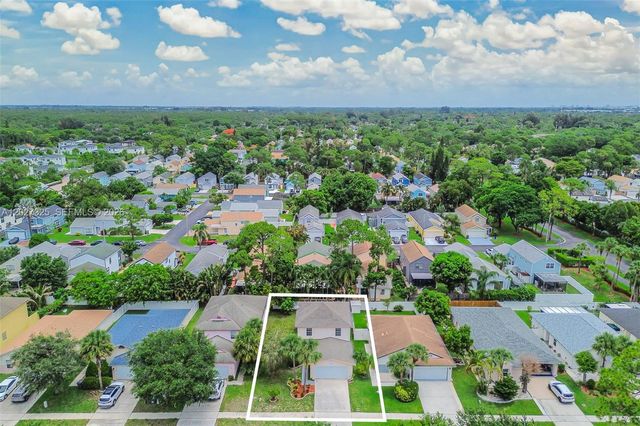 6188 Azalea Cir, West Palm Beach, FL 33415