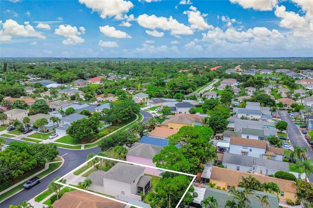 6188 Azalea Cir, West Palm Beach, FL 33415