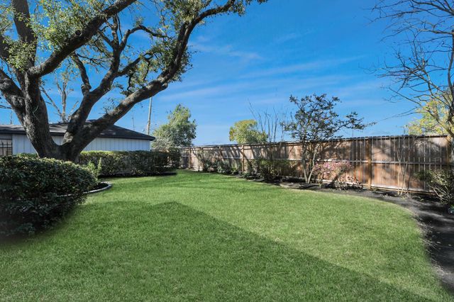 4830 Omeara Drive, Houston, TX 77035