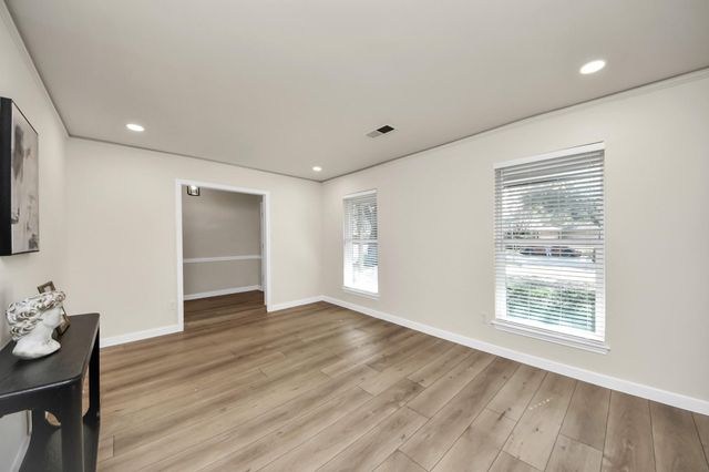 4830 Omeara Drive, Houston, TX 77035