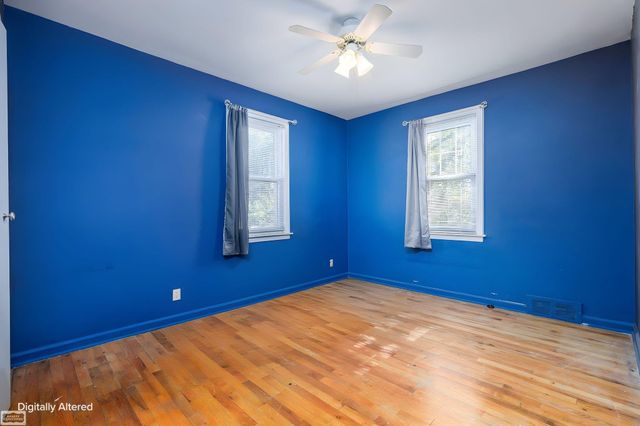 22331 Harper Lake Avenue, Saint Clair Shores, MI 48080