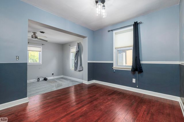 22331 Harper Lake Avenue, Saint Clair Shores, MI 48080