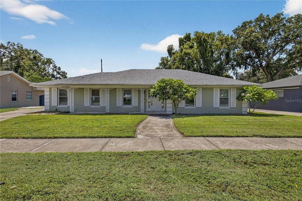 2502 VINE STREET, Orlando, FL 32806