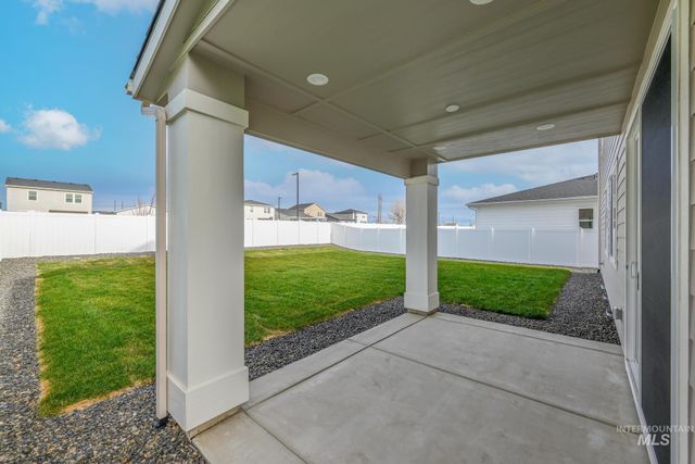 14566 Boatwatch Dr, Caldwell, ID 83607