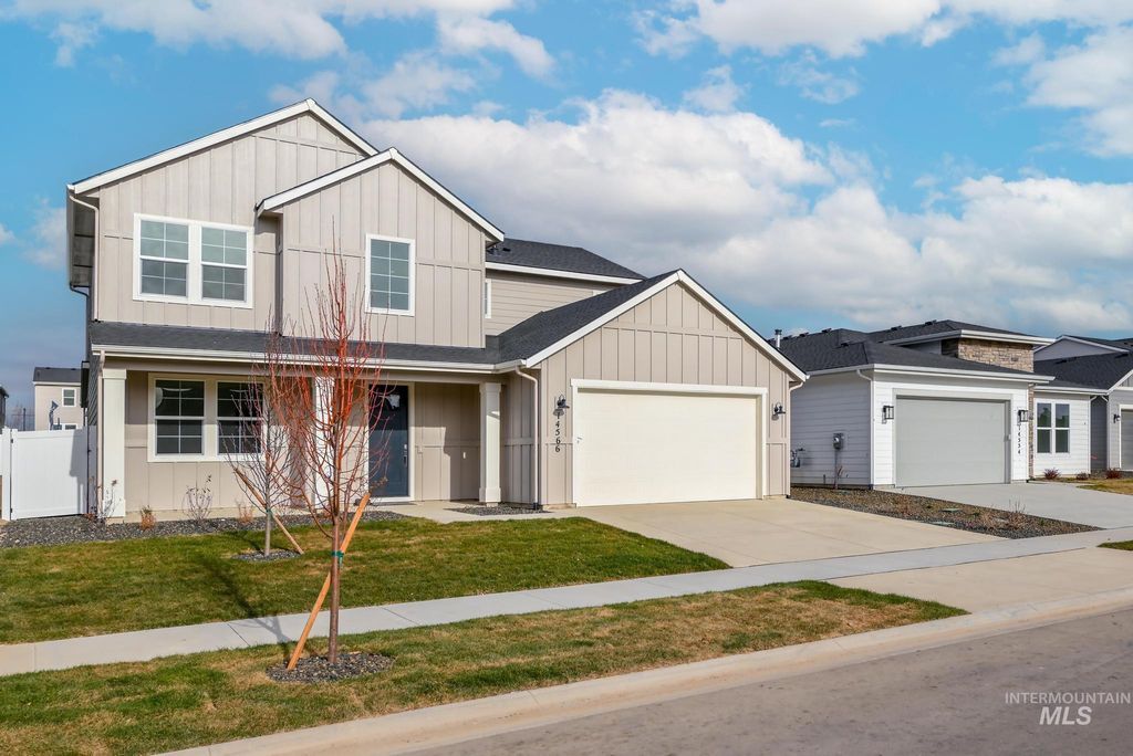 14566 Boatwatch Dr, Caldwell, ID 83607