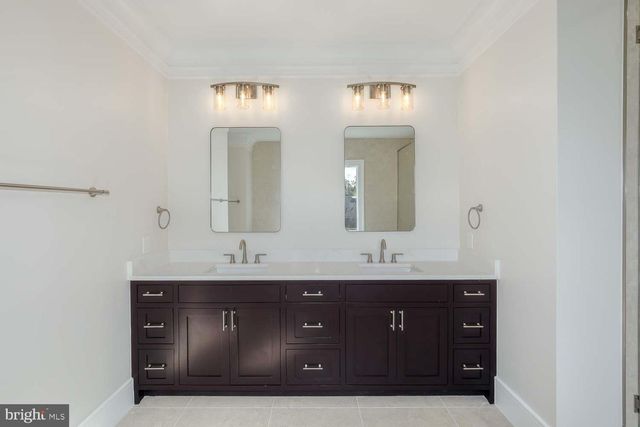 6012 SONOMA RD, Bethesda, MD 20817