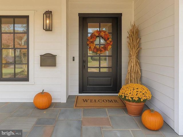 6012 SONOMA RD, Bethesda, MD 20817