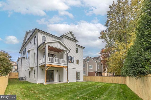 6012 SONOMA RD, Bethesda, MD 20817