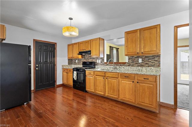 2121 Effingham ST, Portsmouth, VA 23704