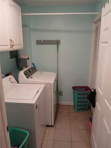 404 Pinewood Avenue, Piqua, OH 45356