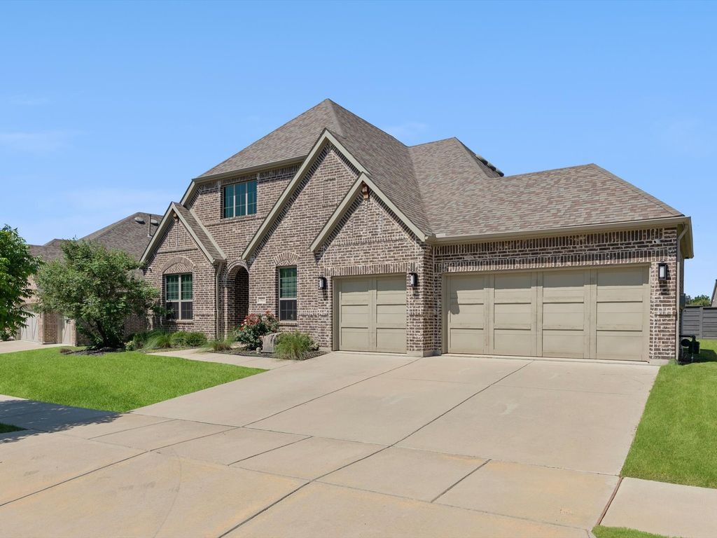 7025 Central Court, Little Elm, TX 76227 — exterior