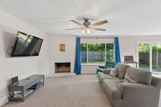 8456 Milky Way, Orangevale, CA 95662