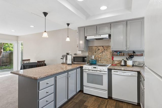 8456 Milky Way, Orangevale, CA 95662