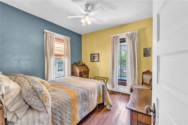 132 6th Street NW, Barberton, OH 44203