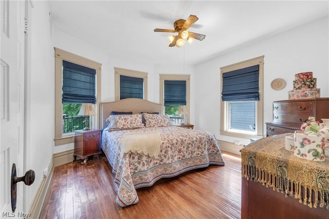 132 6th Street NW, Barberton, OH 44203