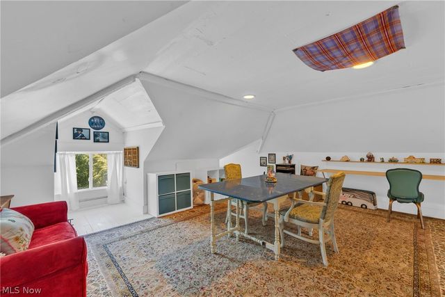 132 6th Street NW, Barberton, OH 44203