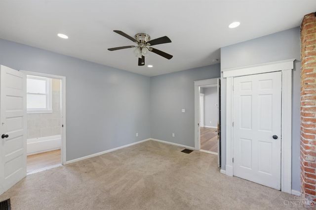 3329 Hackberry Street, Cincinnati, OH 45207