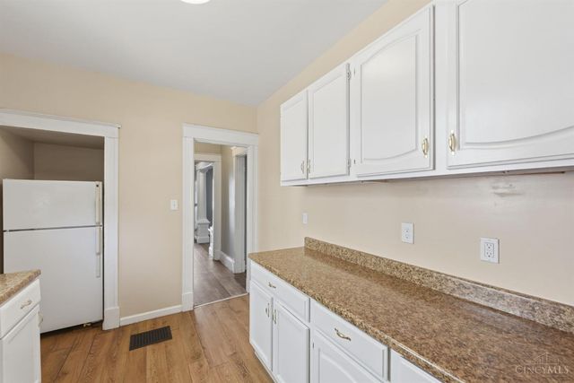 3329 Hackberry Street, Cincinnati, OH 45207