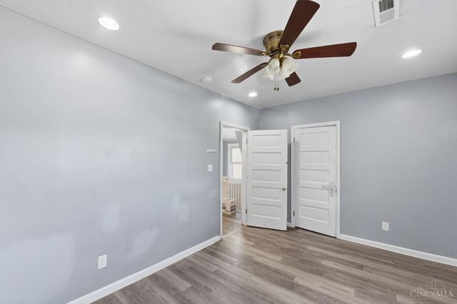 3329 Hackberry Street, Cincinnati, OH 45207